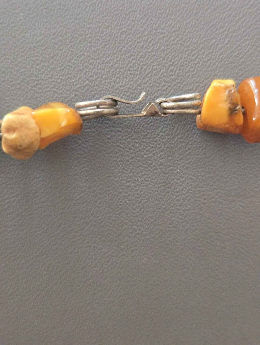 Vintage Baltic Amber Bib Necklace – Butterscotch & Cognac Amber Estate Jewelry - Picture 4 of 7